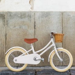 Banwood Classic Pedal Bicycle - White Bikes & Trikes