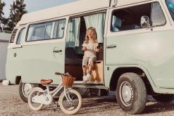 Banwood Classic Pedal Bicycle - White Bikes & Trikes