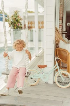 Banwood Classic Pedal Bicycle - Mint Bikes & Trikes 17 Banwood Classic Pedal Bicycle - Mint Bikes & Trikes