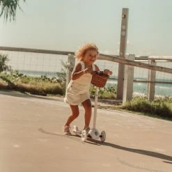 Banwood Scooter - Pink Bikes & Trikes