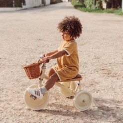 Banwood Trike - Cream Bikes & Trikes