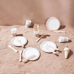 Kids Concept Pretend Play Kid's Concept - KID'S HUB Dinnerware Play Set