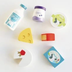 Pretend Play Le Toy Van - Honeybee Market Cheese & Dairy Crate 11 Pretend Play Le Toy Van - Honeybee Market Cheese & Dairy Crate