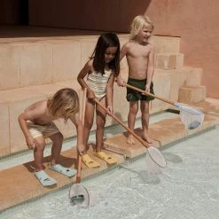 Holiday Shop Liewood - Gustav Swim Fins - Whale Blue (available In 3 Sizes) 13 Holiday Shop Liewood - Gustav Swim Fins - Whale Blue (available In 3 Sizes)