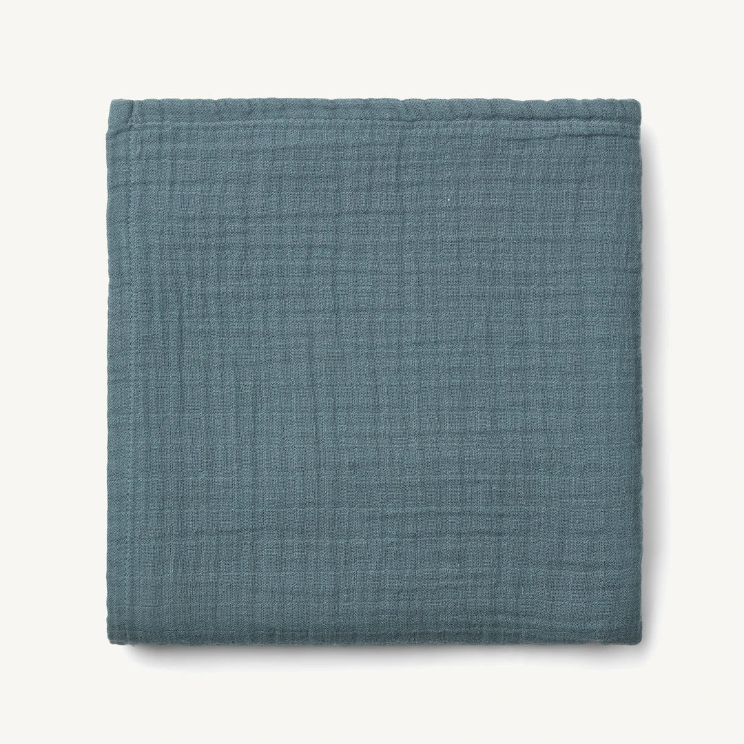 Liewood - Ben Organic Cotton Muslin Swaddle Solid - Whale Blue Sale 3 Liewood - Ben Organic Cotton Muslin Swaddle Solid - Whale Blue Sale