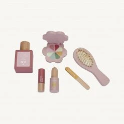 Little Dutch - Vanity Table Pretend Play 13 Little Dutch - Vanity Table Pretend Play