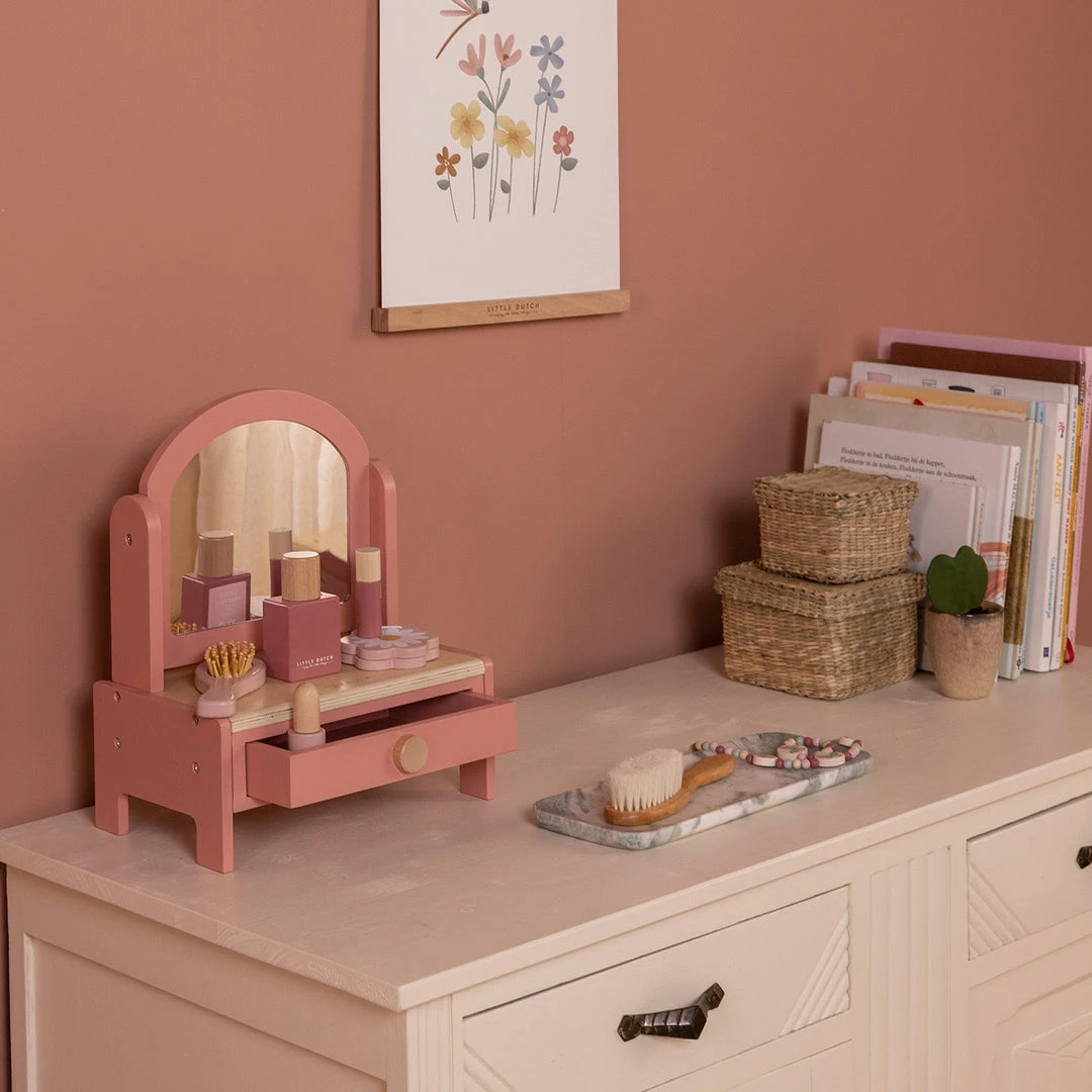 Little Dutch - Vanity Table Pretend Play 4 Little Dutch - Vanity Table Pretend Play