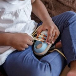 Sale Plan Toys - Tie Up Shoe Orchard Series