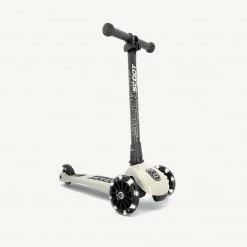 Scoot And Ride Scooter - Highwaykick 3 LED In Ash