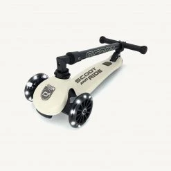 Scoot And Ride Scooter - Highwaykick 3 LED In Ash