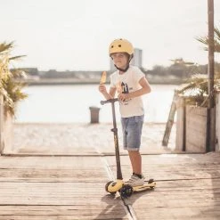 Bikes & Trikes Scoot And Ride Helmet With LED Light S/M - Lemon 7 Bikes & Trikes Scoot And Ride Helmet With LED Light S/M - Lemon