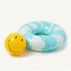 Sunnylife - Pool Ring & Ball Smiley Holiday Shop