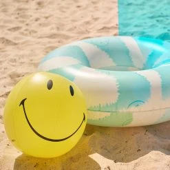 Sunnylife - Pool Ring & Ball Smiley Holiday Shop