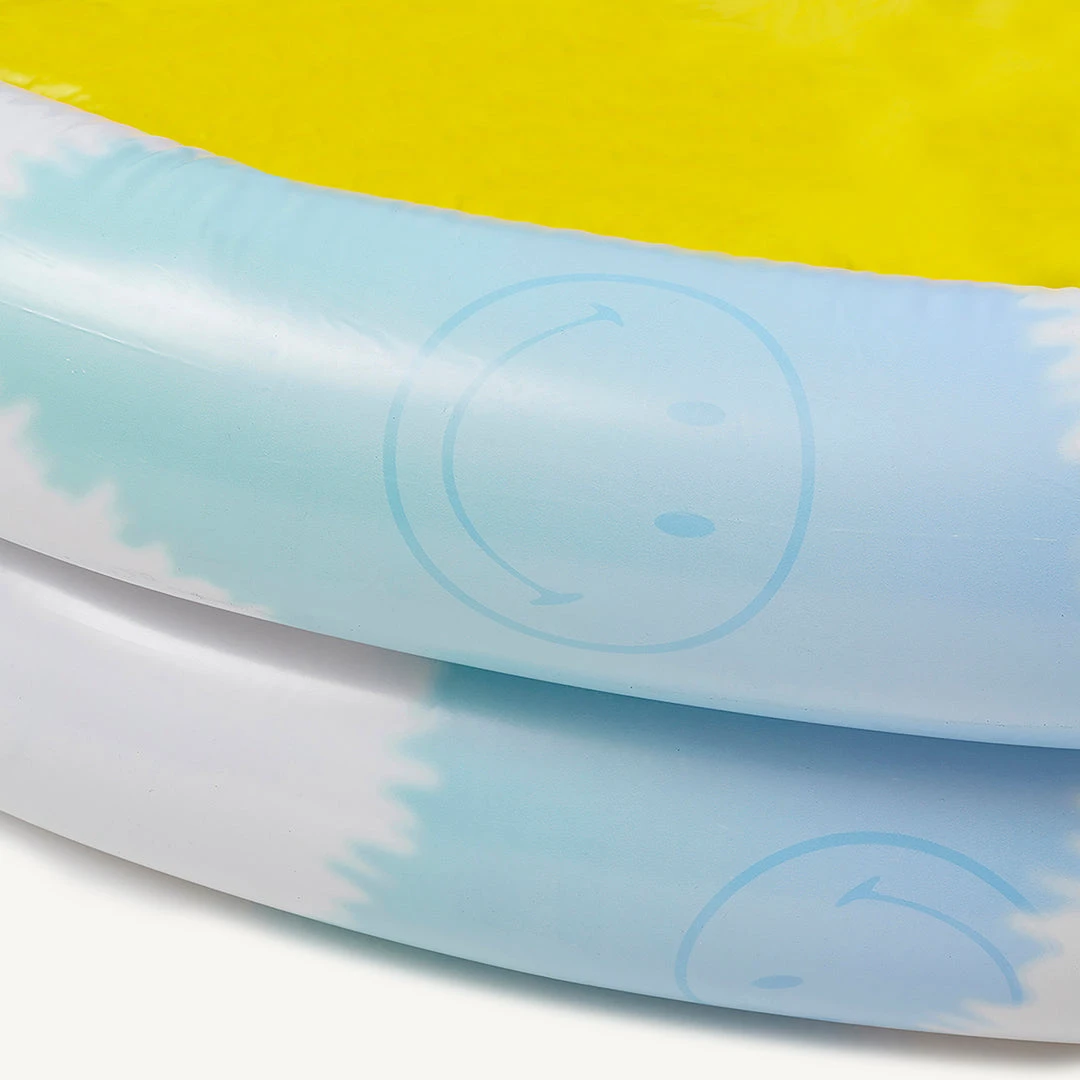 Sunnylife - The Pool Smiley Paddling Pool Holiday Shop 12 Sunnylife - The Pool Smiley Paddling Pool Holiday Shop