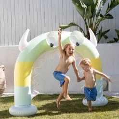 Sunnylife - Inflatable Giant Sprinkler Monty The Monster Holiday Shop